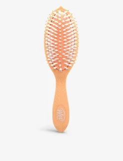 Go Green Treatment & Shine Coconut Oil-infused Hairbrush